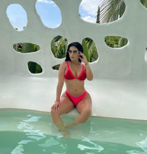 632577169: Chica busca chico en Alicante