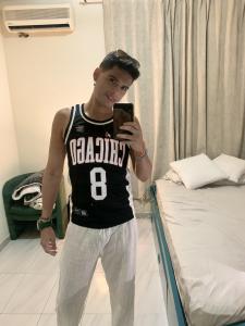 653248248: Chico busca chica en Alicante