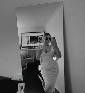 671632325: Chica busca chico en Málaga