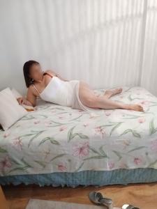 641541867: Chica busca chico en Pontevedra