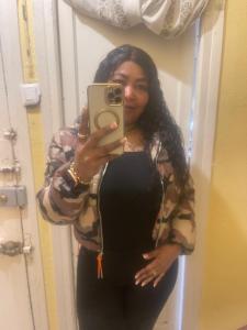 603428292: Chica busca chico en Gerona