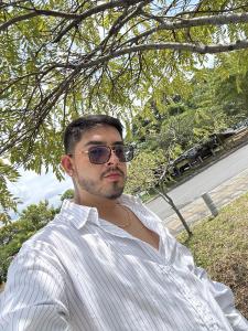 614584297: Chico busca chica en Almería