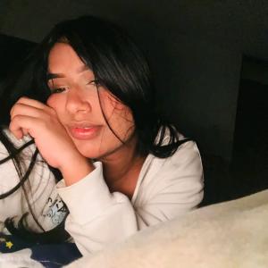 642969287: Chica busca chico en Valencia