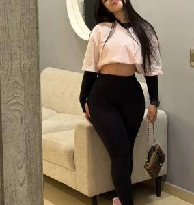 654763951: Chica busca chico en La Coruña