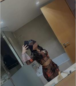 627252376: Chica busca chico en Madrid