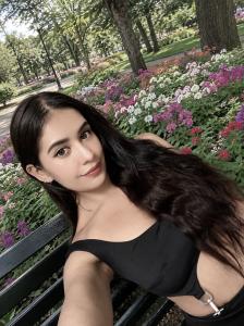 613601437: Chica busca chico en Málaga