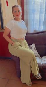 634300913: Chica busca chico en Pontevedra