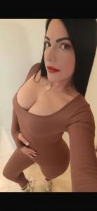 613830783: Chica busca chico en Gerona