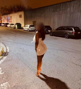 674040614: Chica busca chico en Cádiz