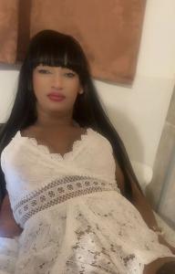 613853882: Chica busca chico en Granada