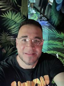 663526446: Chico busca chica en Barcelona