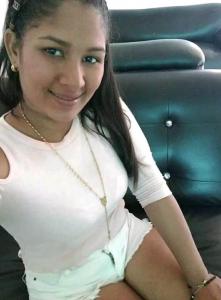 643677408: Chica busca chico en Córdoba