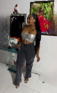 664254418: Chica busca chico en Lérida