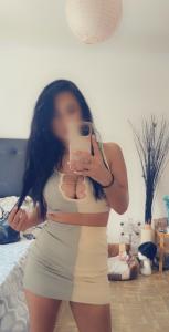 604825706: Chica busca chico en Menorca