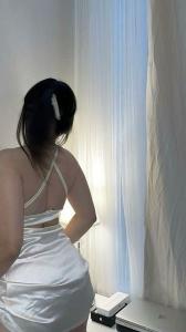 661160443: Chica busca chico en Madrid