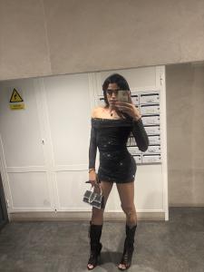 647644781: Travesti en Alicante