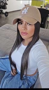 613940355: Chica busca chico en Valencia