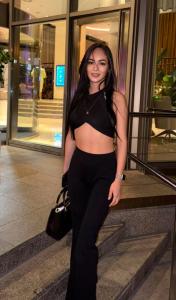 603518635: Chica busca chico en Barcelona