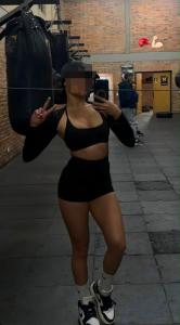633871316: Chica busca chico en Tarragona