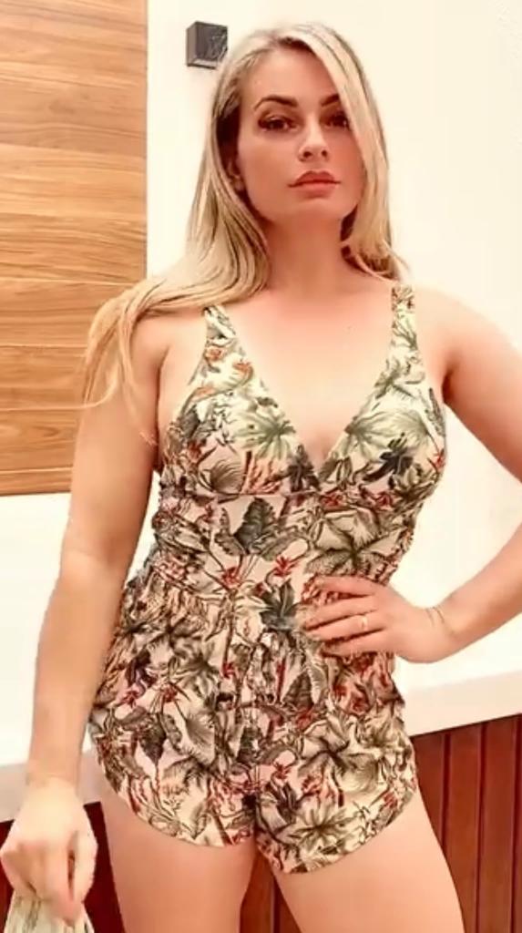 613741005: Chica busca chico en Ibiza