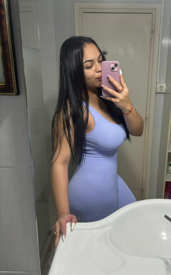 647007073: Chica busca chico en Alicante