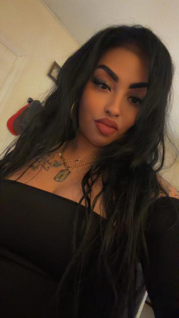 600995902: Chica busca chico en Asturias