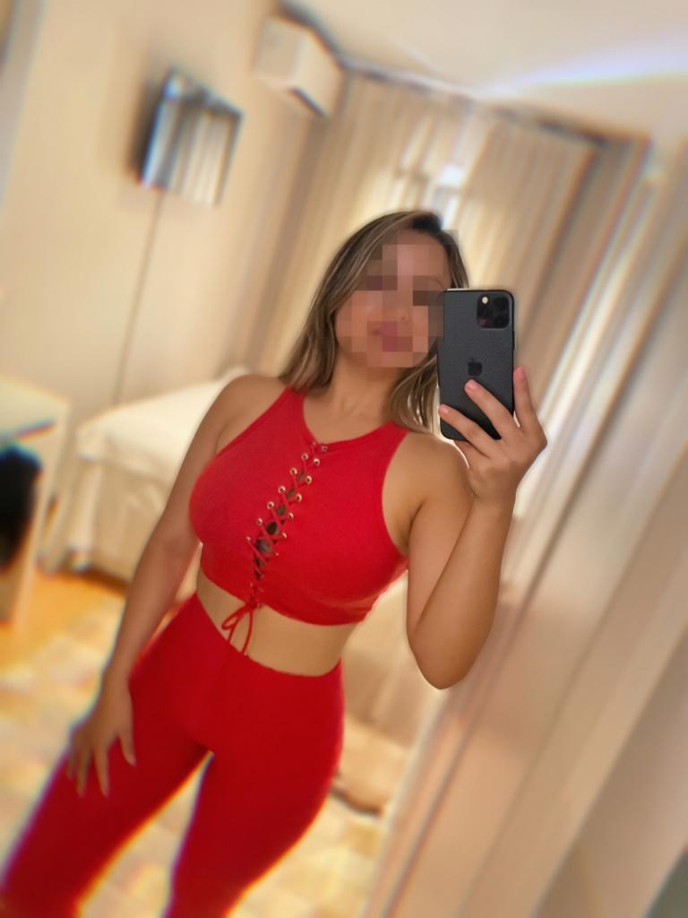 604228233: Chica busca chico en Mallorca