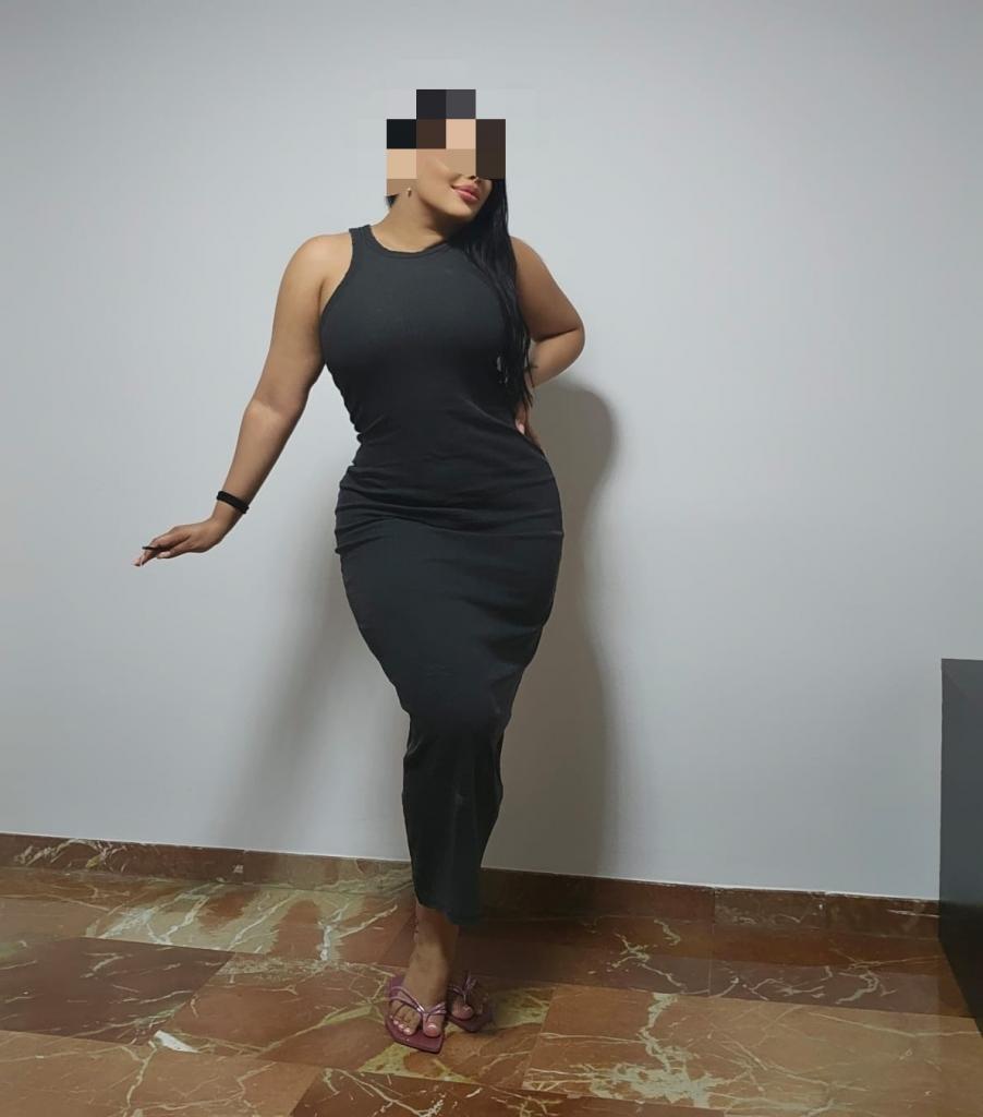 662368212: Chica busca chico en Sevilla