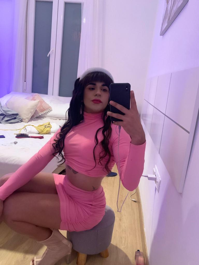 657955091: Transexual en Vizcaya