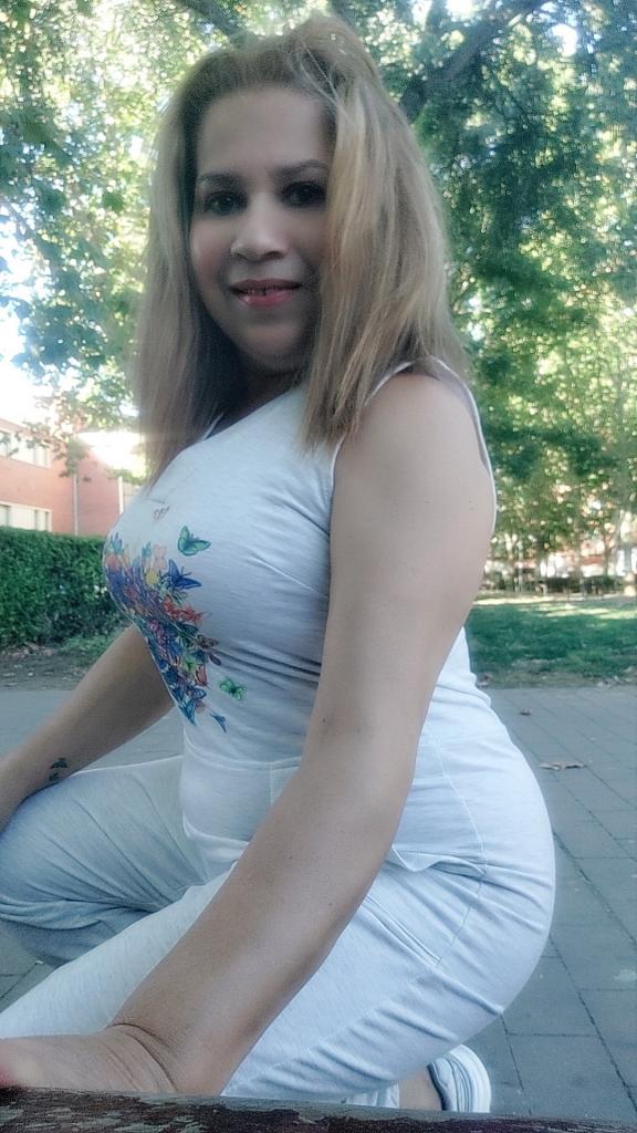 642092177: Chica busca chico en Valladolid