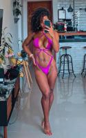 647973031: Chica busca chico en Barcelona