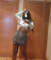 643208474: Chica busca chico en León