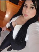 650337780: Chica busca chico en Gerona