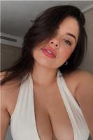 615280273: Chica busca chico en Cantabria