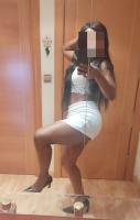 643208474: Chica busca chico en León
