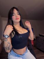695772668: Chica busca chico en Málaga