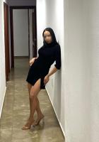 613342256: Chica busca chico en Barcelona