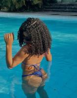 631079871: Chica busca chico en Sevilla