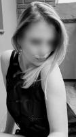 663545113: Chica busca chico en Barcelona