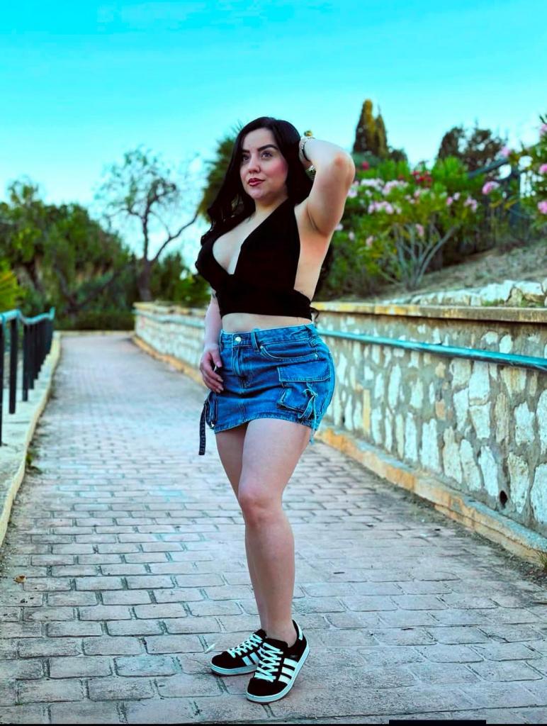 630531862: Chica busca chico en Huelva