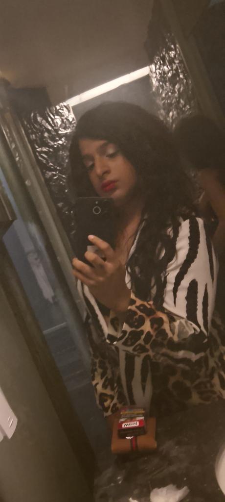 711270140: Travesti en Zaragoza