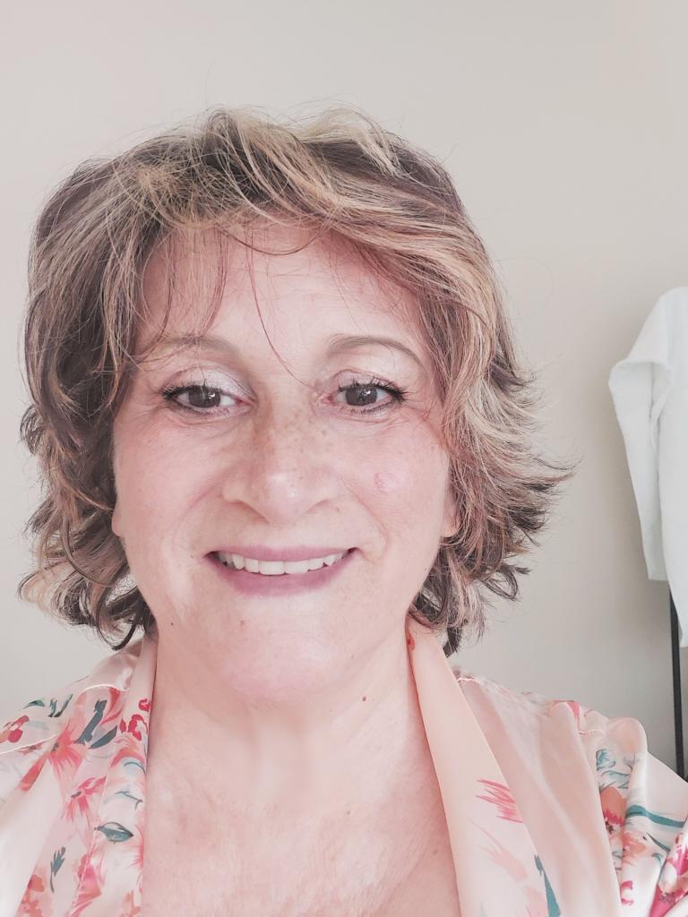 656607802: Chica busca chico en La Coruña