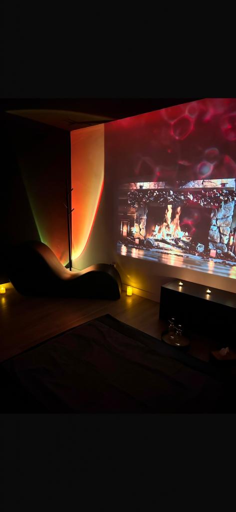 669248558: Chica busca chico en Zaragoza