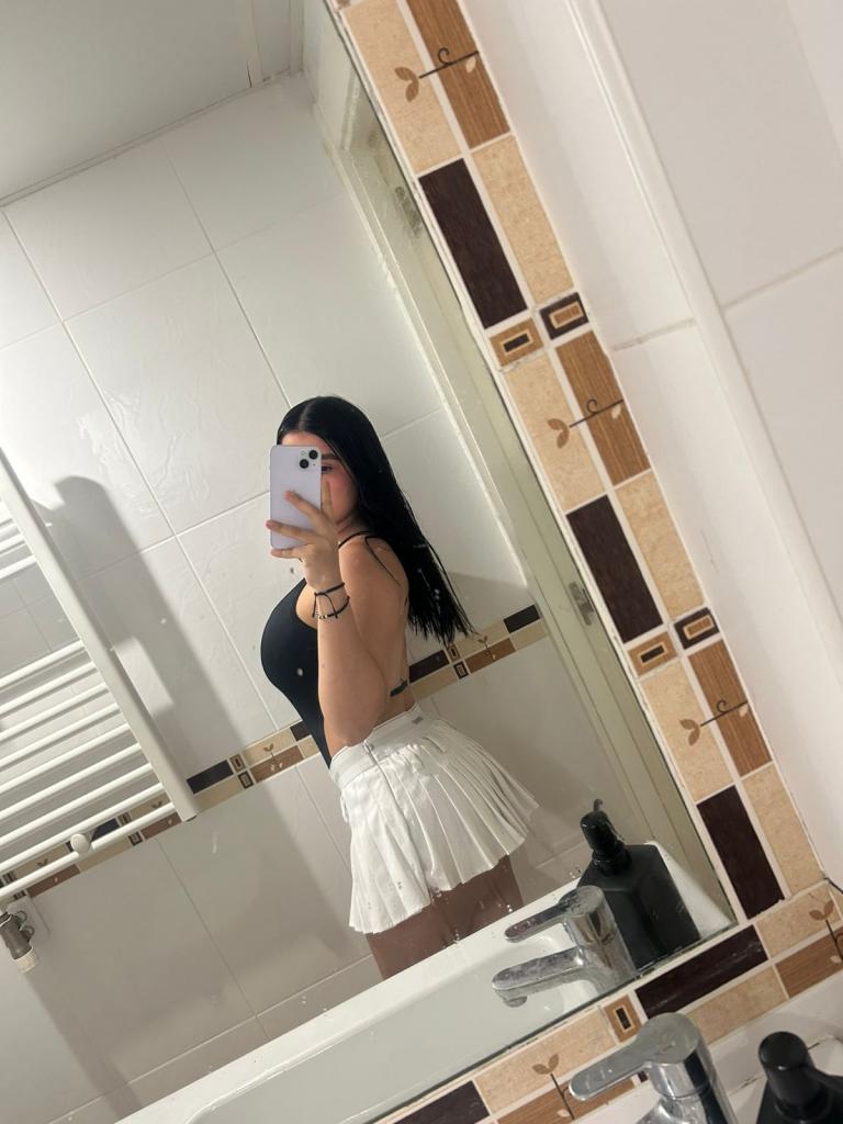 Chica busca chico en Murcia: 