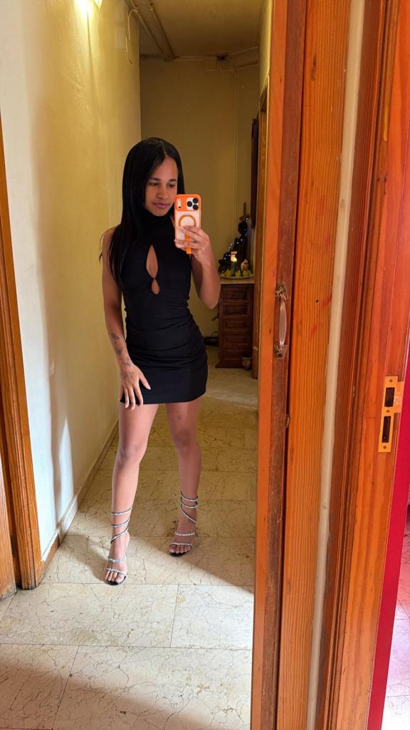 668512990: Chica busca chico en Alicante