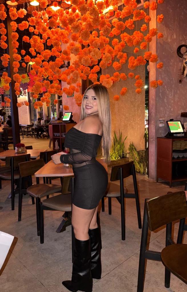 Chica busca chico en Tenerife: 