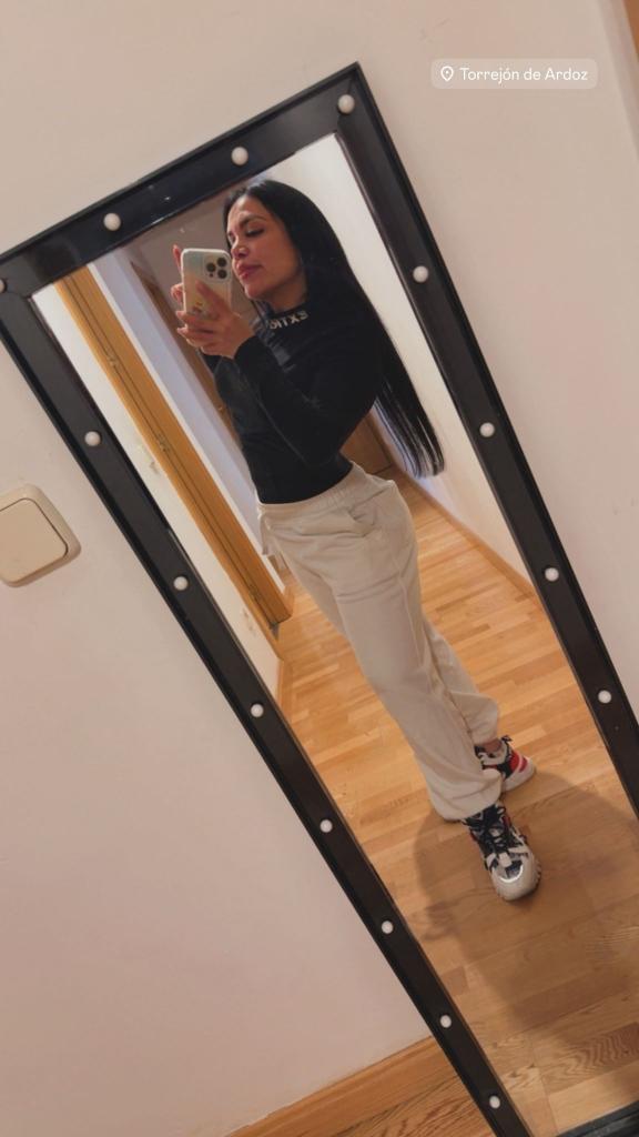 632288798: Chica busca chico en Valencia