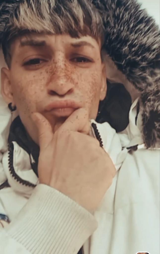 Chico busca chica en Almería: 