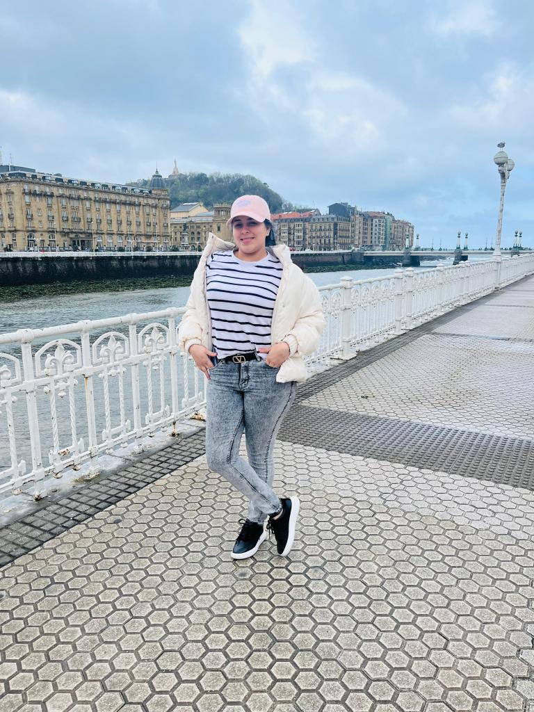 632793792: Chica busca chico en Valencia