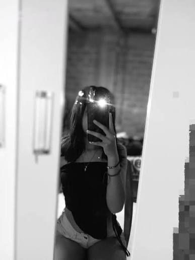 Chica busca chico en Ibiza: 